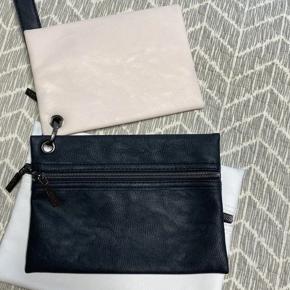 Jones New York 4pc Interchangeable Wristlet set blush, black, white Vegan leathr - Picture 4 of 9